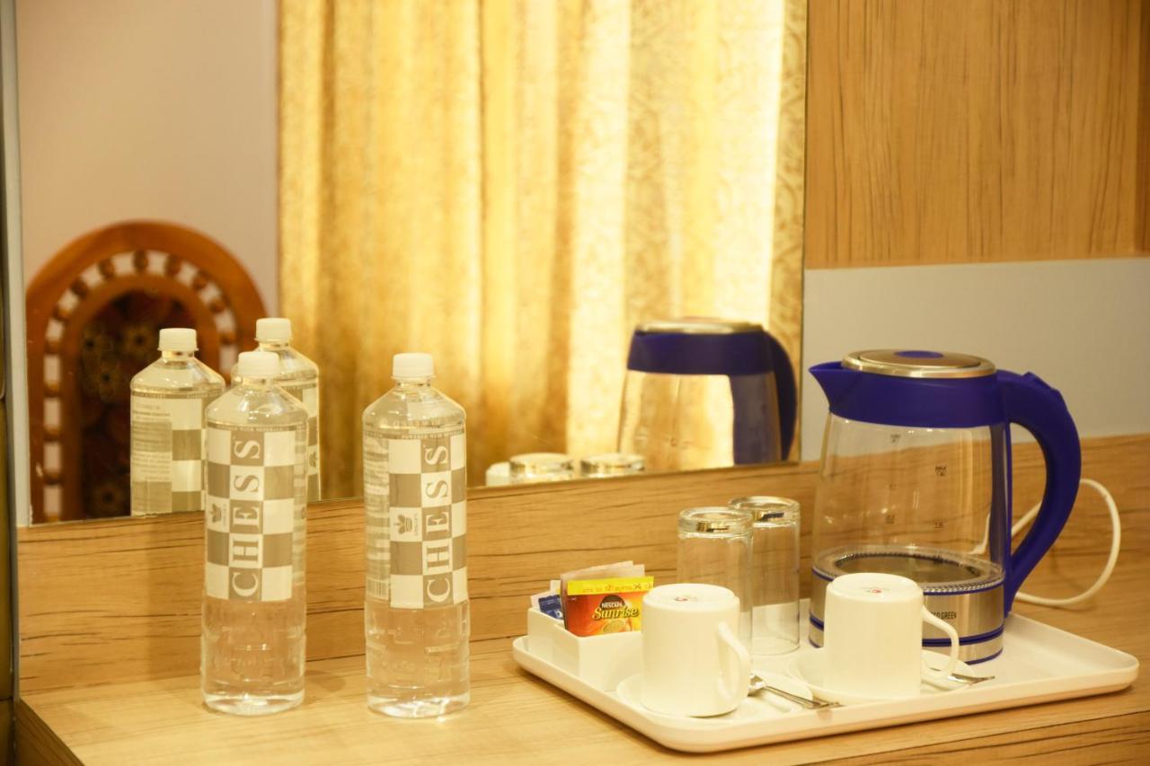 Hotel Om International Gokarna  Ngoại thất bức ảnh