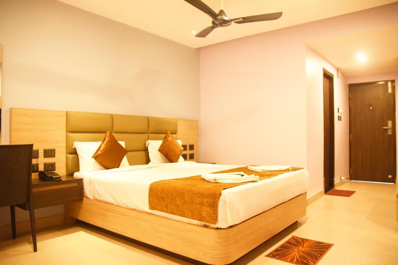 Hotel Om International Gokarna  Ngoại thất bức ảnh