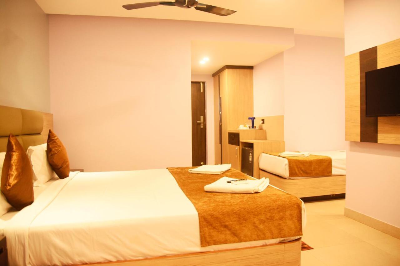 Hotel Om International Gokarna  Ngoại thất bức ảnh